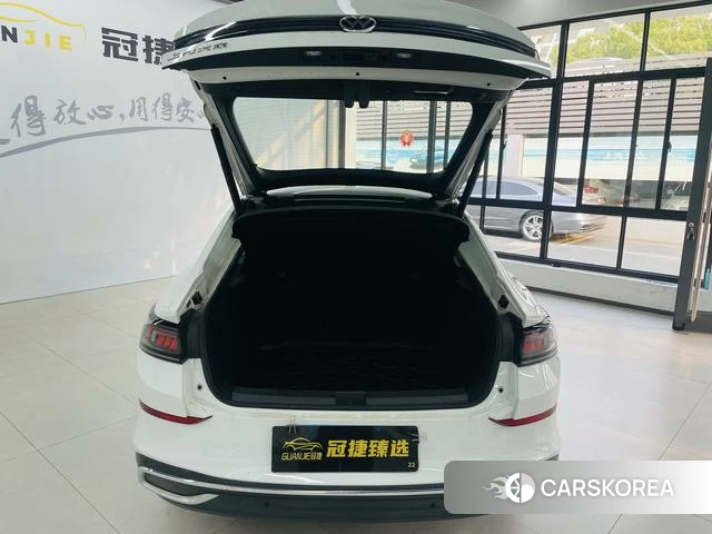 Volkswagen Lamando 2024 Белый из Китая