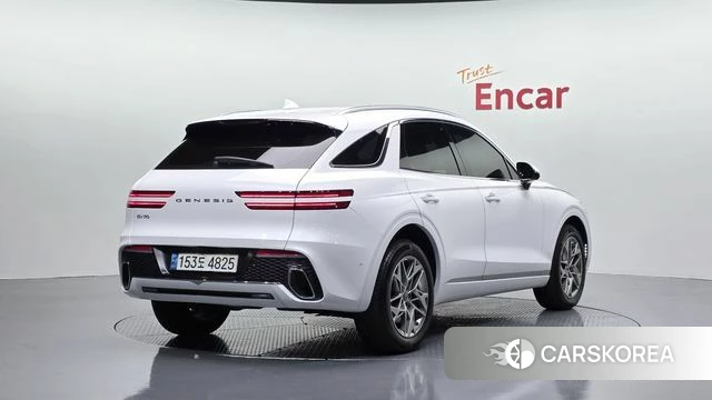 Genesis GV70 2023 Белый из Кореи