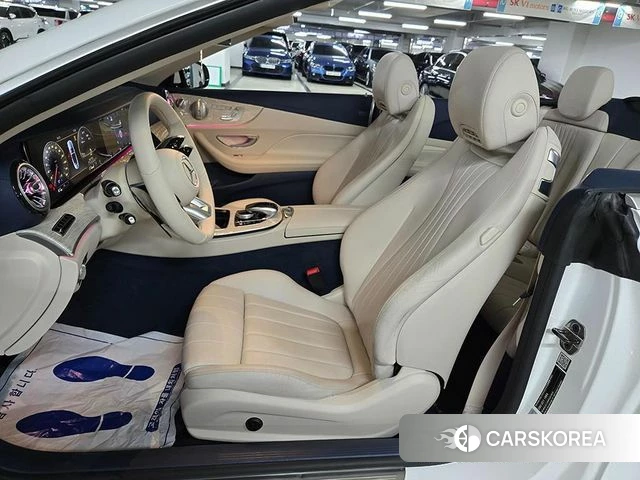 Mercedes-Benz E-Class W213 2018 Белый из Кореи