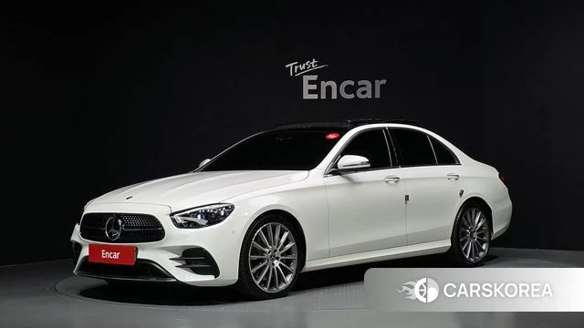 Mercedes-Benz E-Class W213 2021 Белый из Кореи