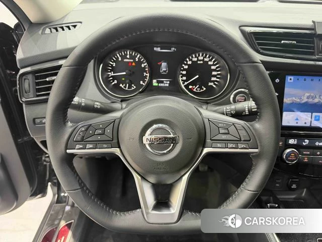 Nissan X-Trail 2023 Черный из Китая