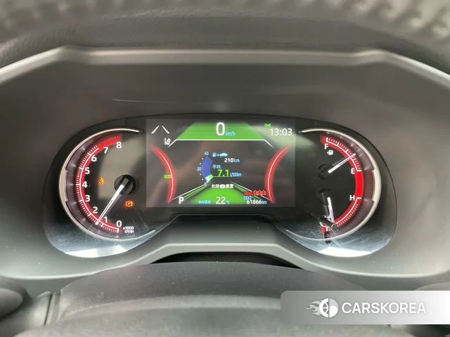 Toyota RAV4 2021 Серебристо-серый из Китая