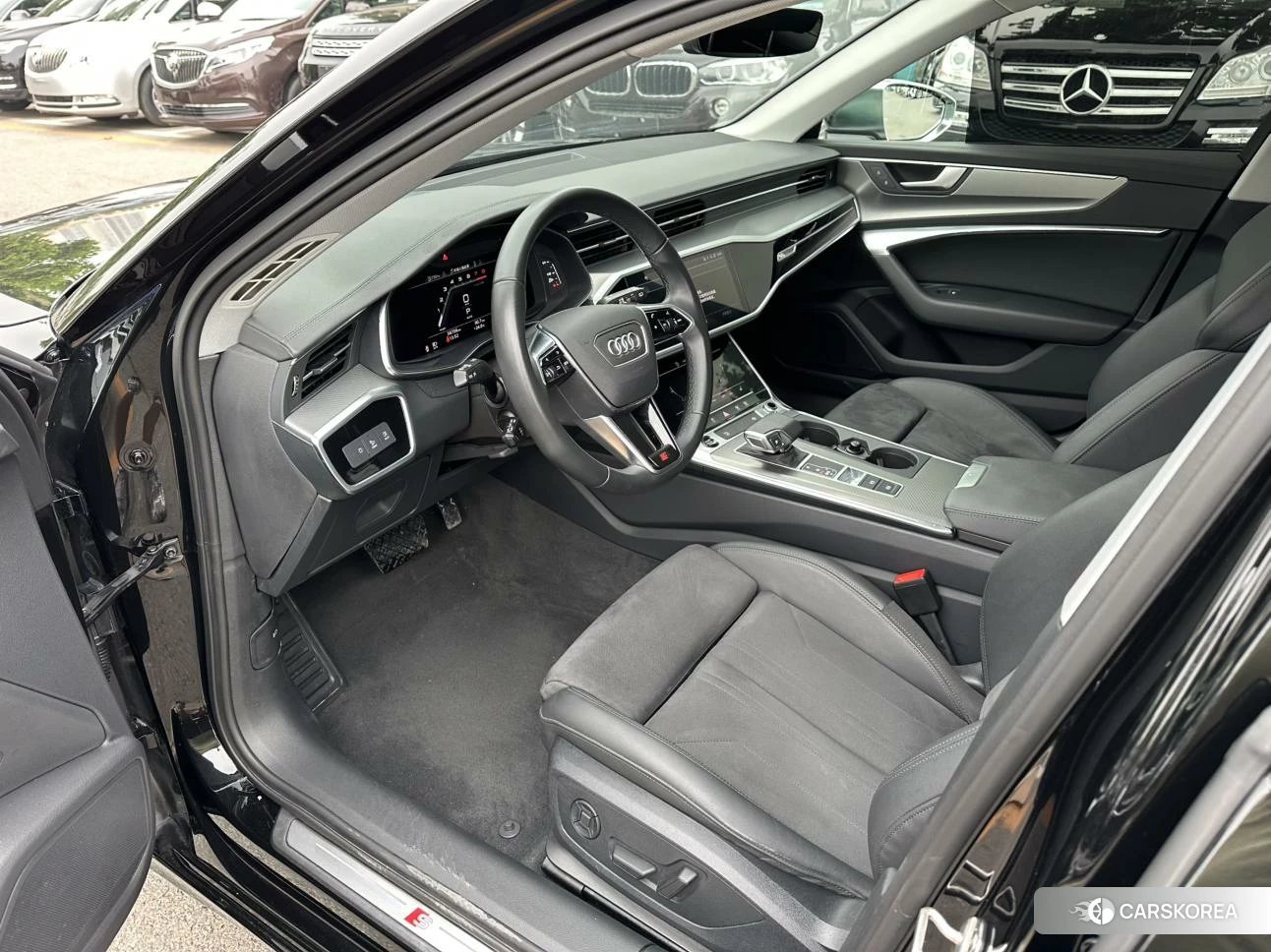 Audi A6 2021 Черный из Китая