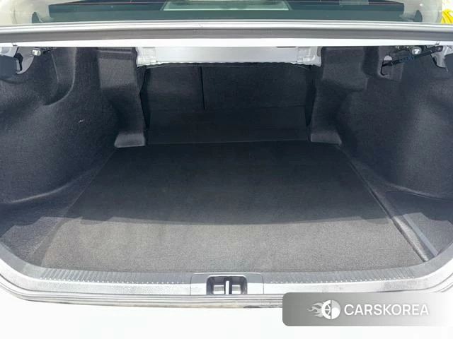 Toyota Camry 2025 Белый из Китая