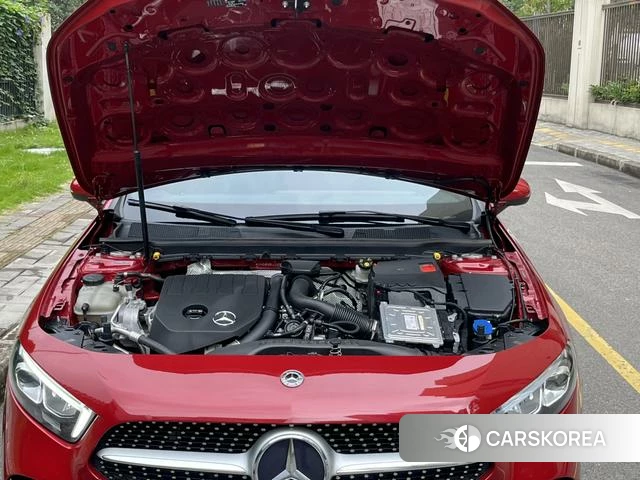 Mercedes-Benz A-Class 2021 Красный из Китая