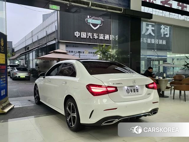 Mercedes-Benz A-Class 2023 Белый из Китая