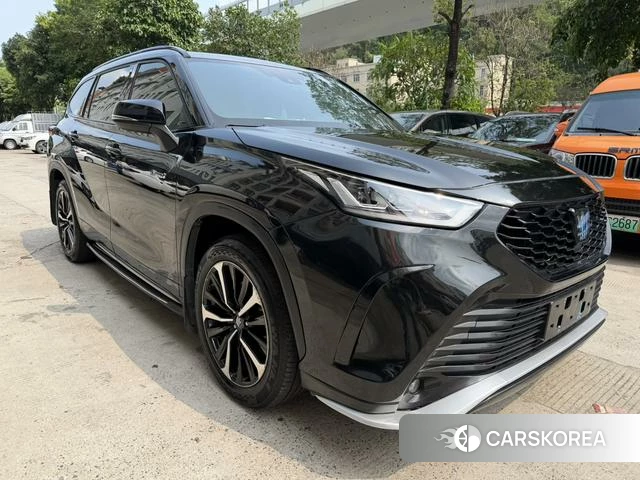 Toyota Crown 2022 Черный из Китая