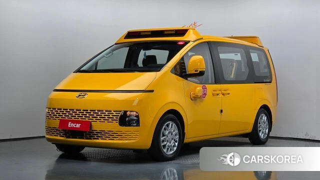 Hyundai Staria 2022 Желтый из Кореи