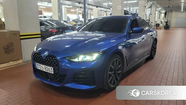 BMW 4 Series (G22) 2025 Синий из Кореи