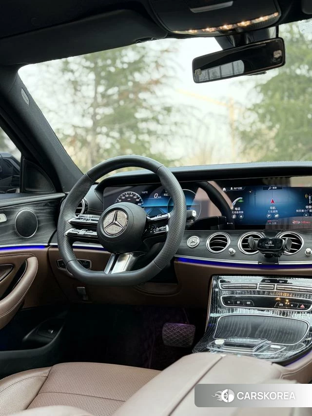 Mercedes-Benz E-Class 2023 Черный из Китая