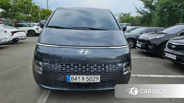 Hyundai Staria 2022 Серый из Кореи