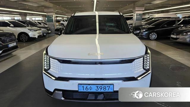 Kia EV9 2023 Белый из Кореи