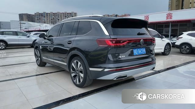 Volkswagen Talagon 2024 Темно-серый из Китая