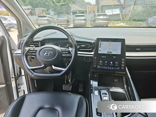 Hyundai Custo 2021 Белый из Китая