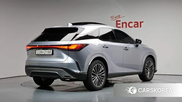 Lexus RX350h 5th generation 2025 Серебристо-серый из Кореи