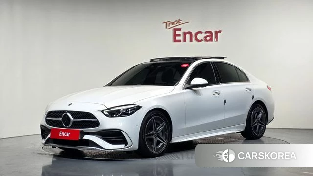 Mercedes-Benz C-Class W206 2024 Белый из Кореи