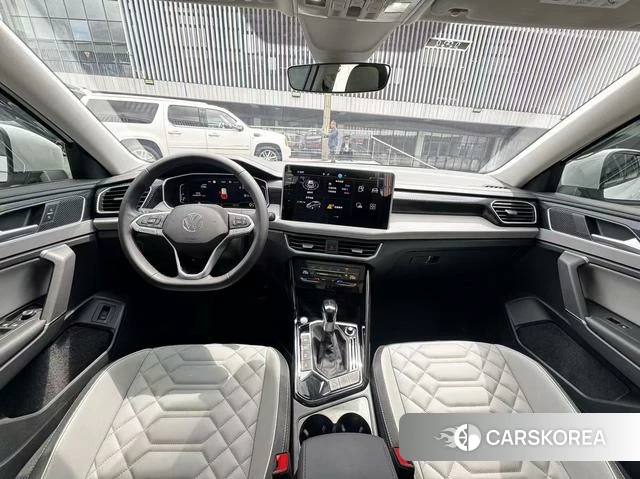 Volkswagen Tayron 2024 Белый из Китая