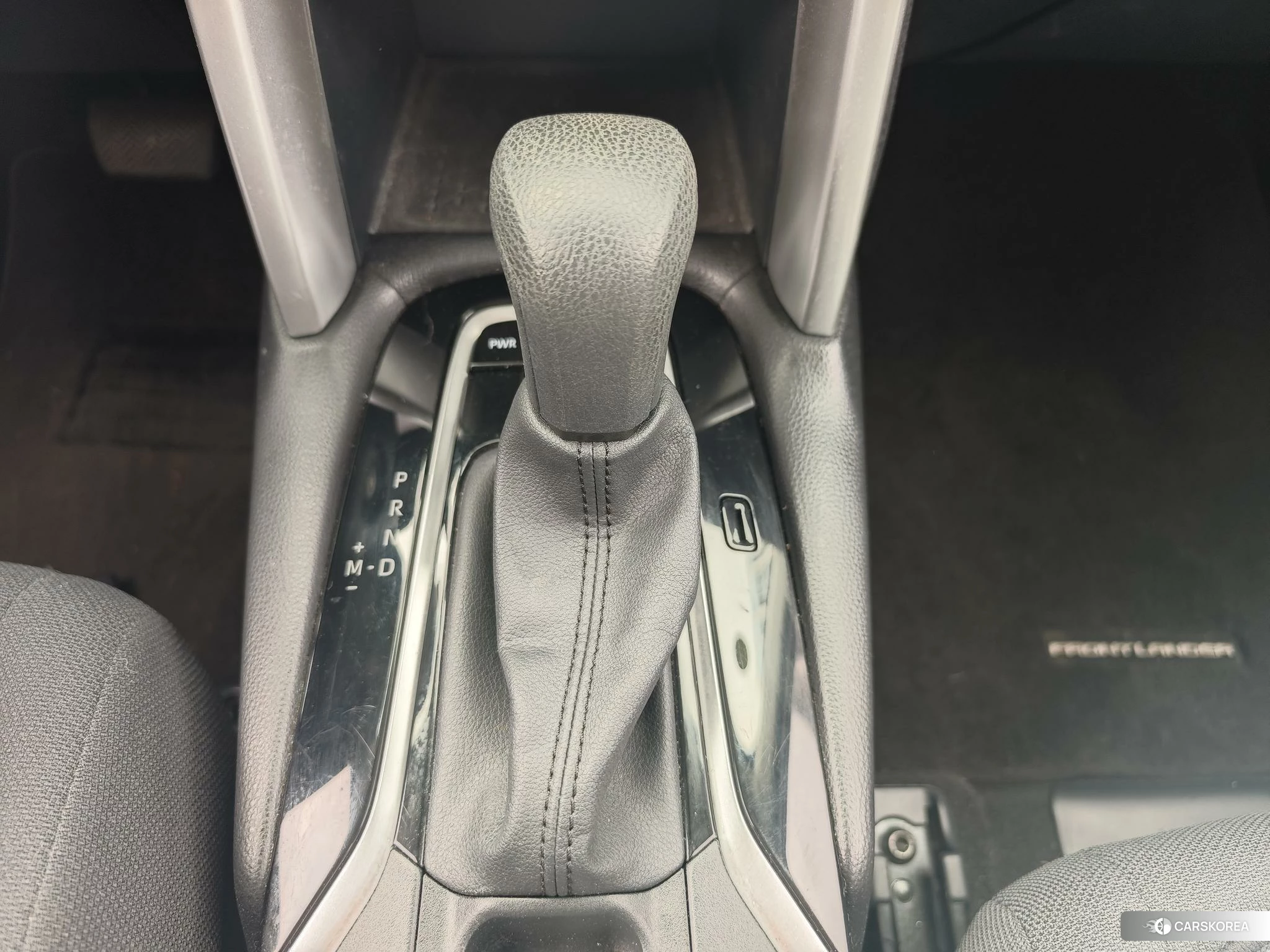 Toyota Frontlander 2023 Черный из Китая