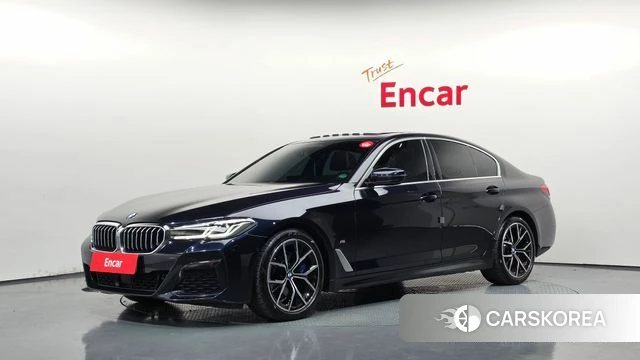 BMW 5 Series (G30) 2022 Черный из Кореи