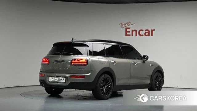 Mini Cooper Clubman 2020 Песочный из Кореи