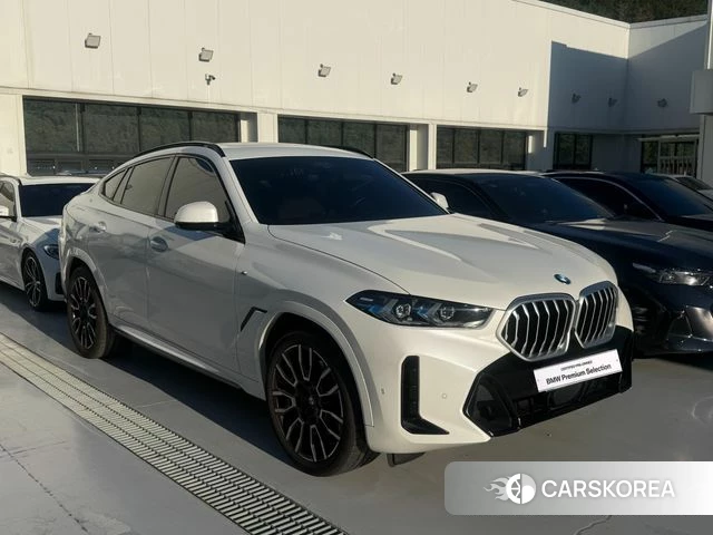 BMW X6 (G06) 2025 Белый из Кореи