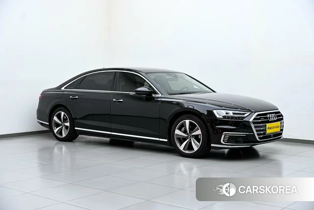 Audi A8 2022 Черный из Китая