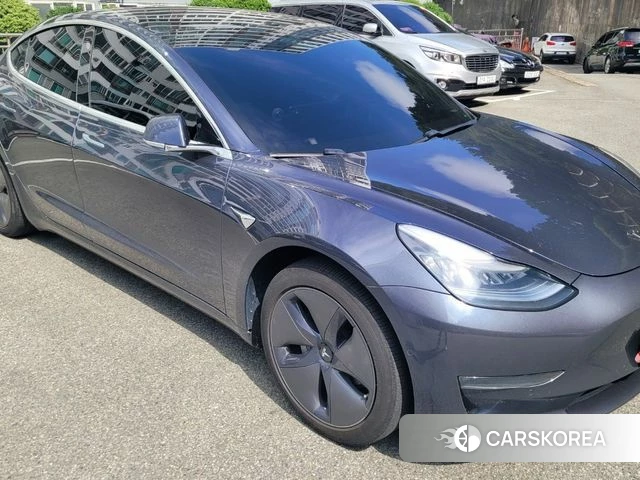 Tesla Model 3 2020 Серый из Кореи