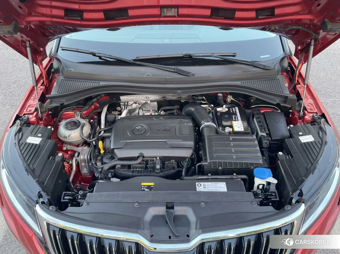 Skoda Kodiaq 2021 Красный из Китая