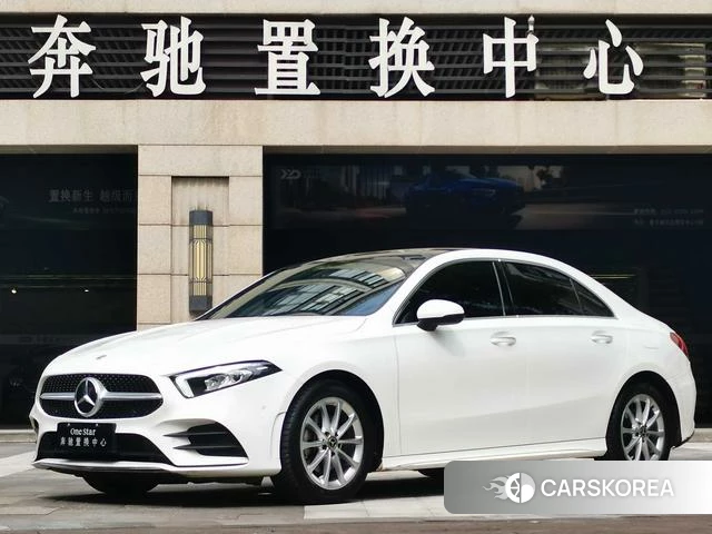 Mercedes-Benz A-Class 2022 Белый из Китая