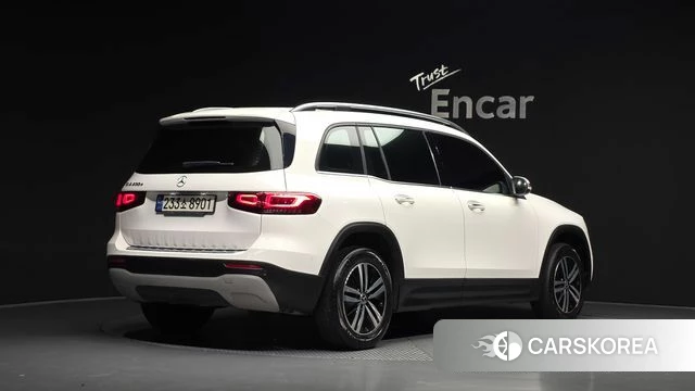 Mercedes-Benz GLB-Class X247 2021 Белый из Кореи