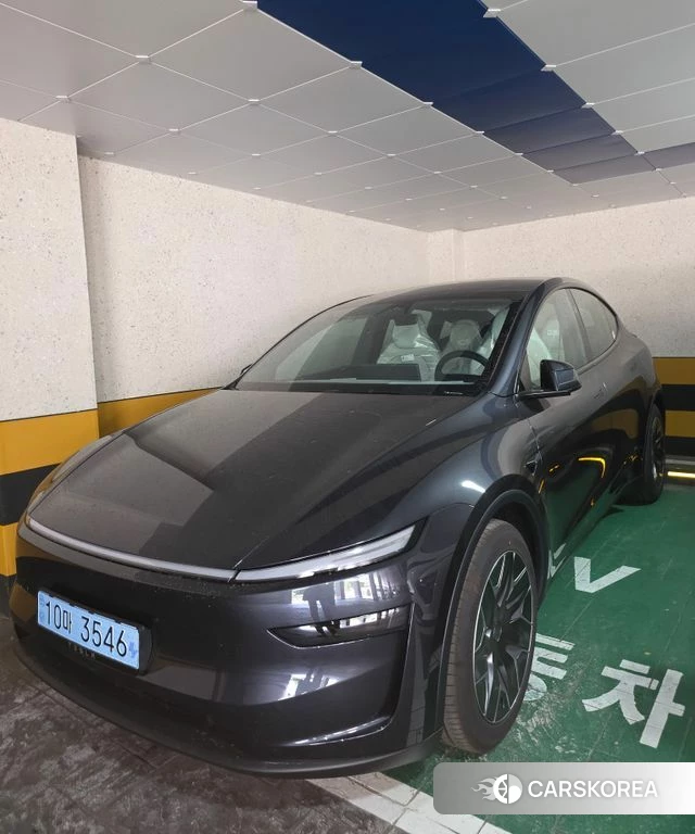 Tesla Model Y 2026 Серый из Кореи