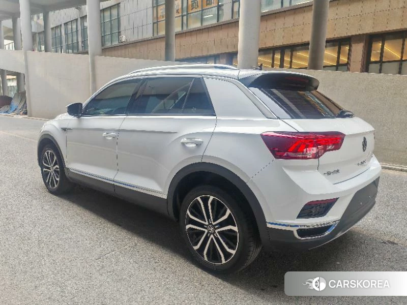 Volkswagen T-Roc 2021 Белый из Китая