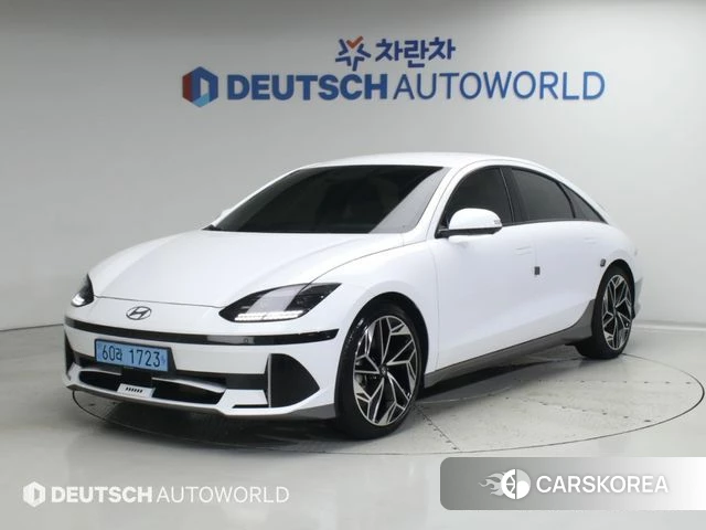 Hyundai Ionic 6 2023 Белый из Кореи