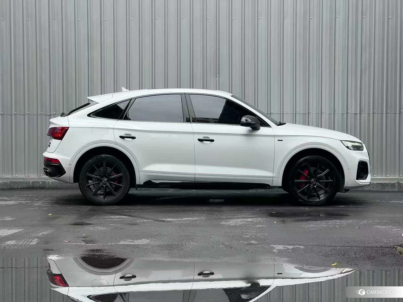 Audi Q5L 2020 Белый из Китая