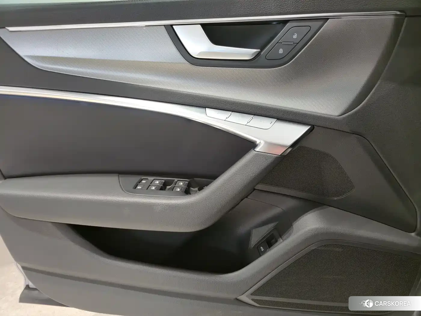 Audi A6 2020 Silver/gray из Китая