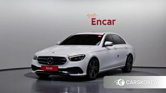 Mercedes-Benz E-Class W213 2020 Белый из Кореи