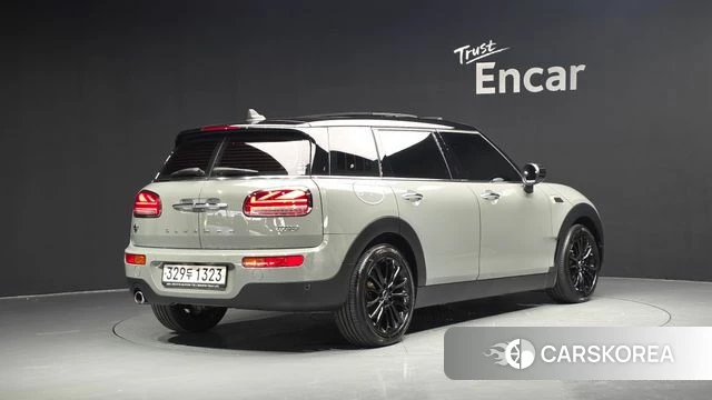 Mini Cooper Clubman 2020 Серебристо-серый из Кореи