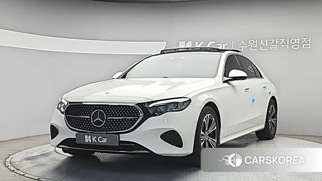 Mercedes-Benz E-Class W214 2025 Белый из Кореи