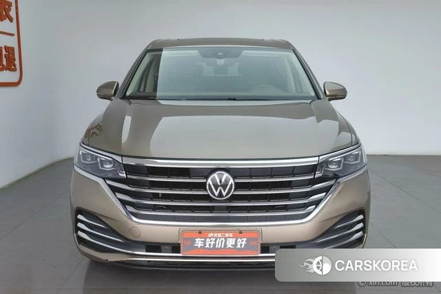 Volkswagen Viloran 2021 Желтый из Китая