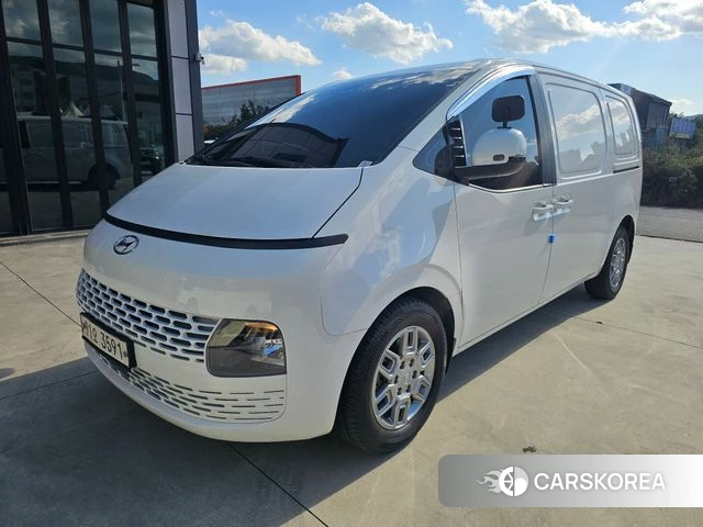 Hyundai Staria 2021 Белый из Кореи