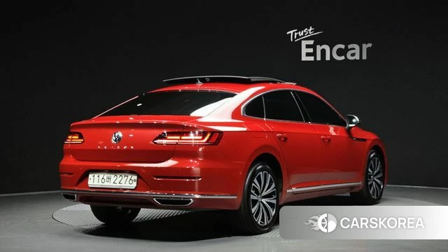 Volkswagen Arteon 2019 Красный из Кореи
