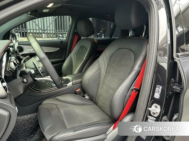 Mercedes-Benz AMG GLC 2022 Черный из Китая