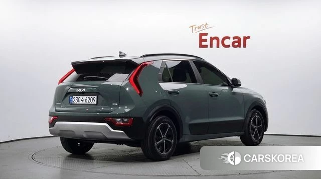 Kia Di Ol Nu Niro 2023 Цвет галактики из Кореи