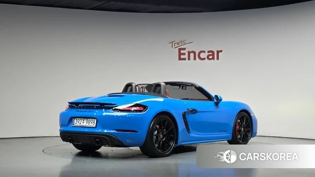 Porsche 718 Boxster 2024 Синий из Кореи