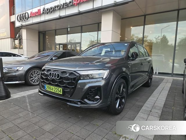 Audi Q7 (4M) 2026 Серый из Кореи