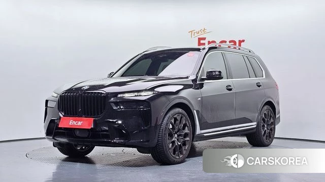 BMW X7 (G07) 2026 Черный из Кореи