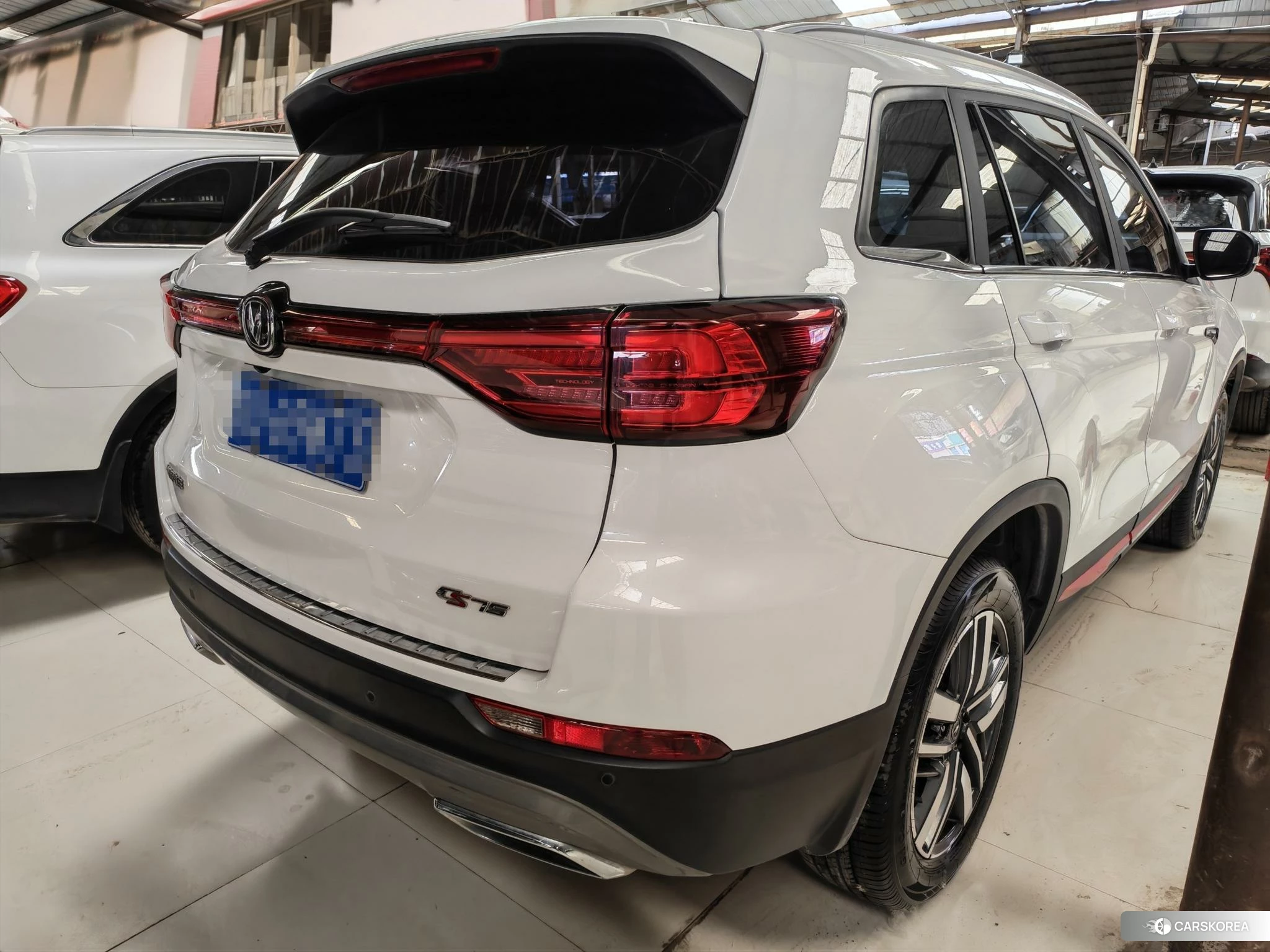 Chang'an CS75 2021 Белый из Китая
