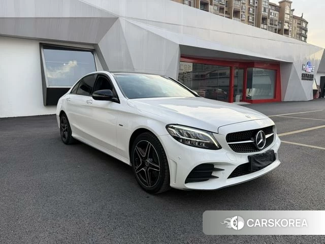 Mercedes-Benz C-class 2021 Белый из Китая