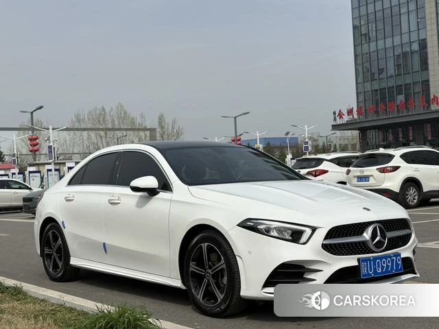 Mercedes-Benz A-Class 2023 Белый из Китая