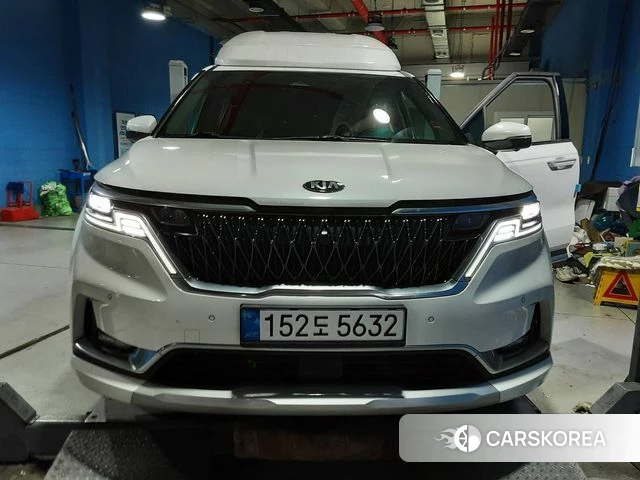 Kia Carnival 4th generation 2020 Белый из Кореи